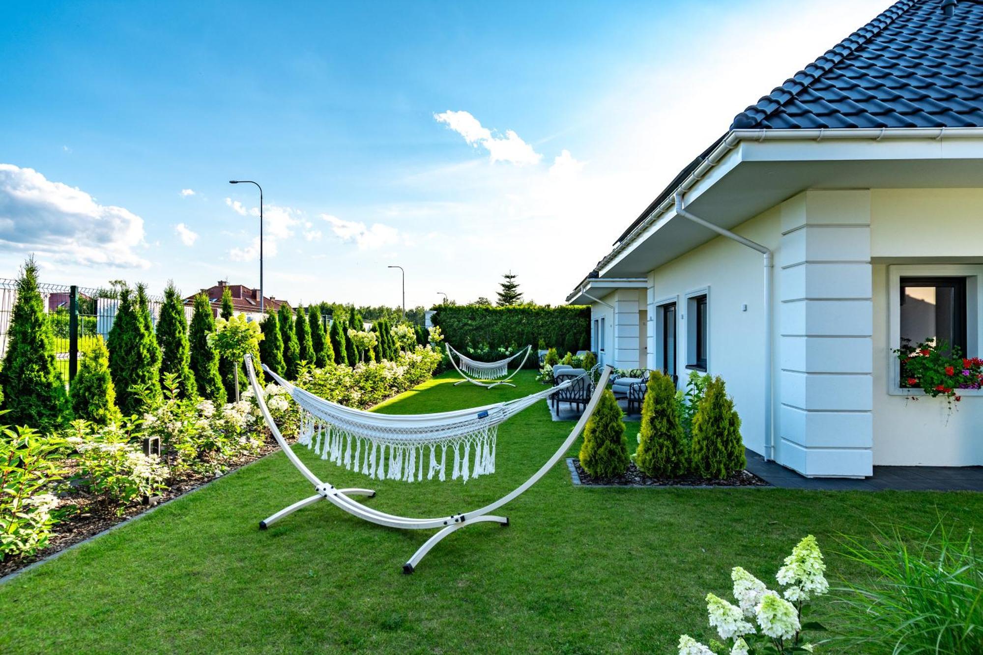 Family Resort Ustka - Domki Dwupoziomowe Z Basenem Экстерьер фото